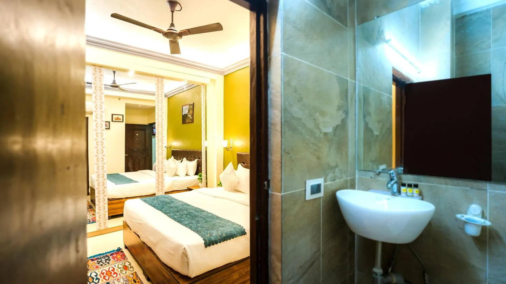 Tripli Hotels Silver Shine Varanasi