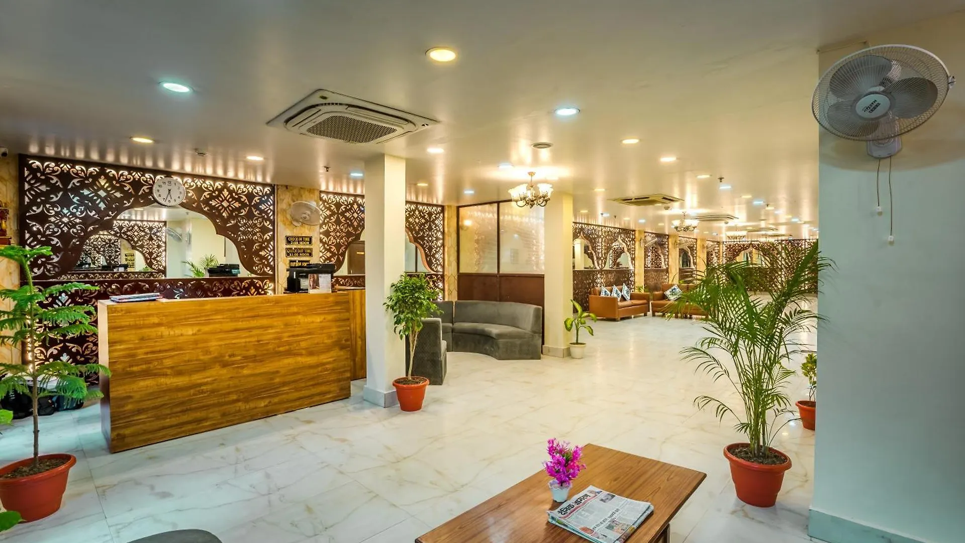 Tripli Hotels Silver Shine Varanasi