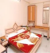 Hotel Sri Hari Iyengars Plaza