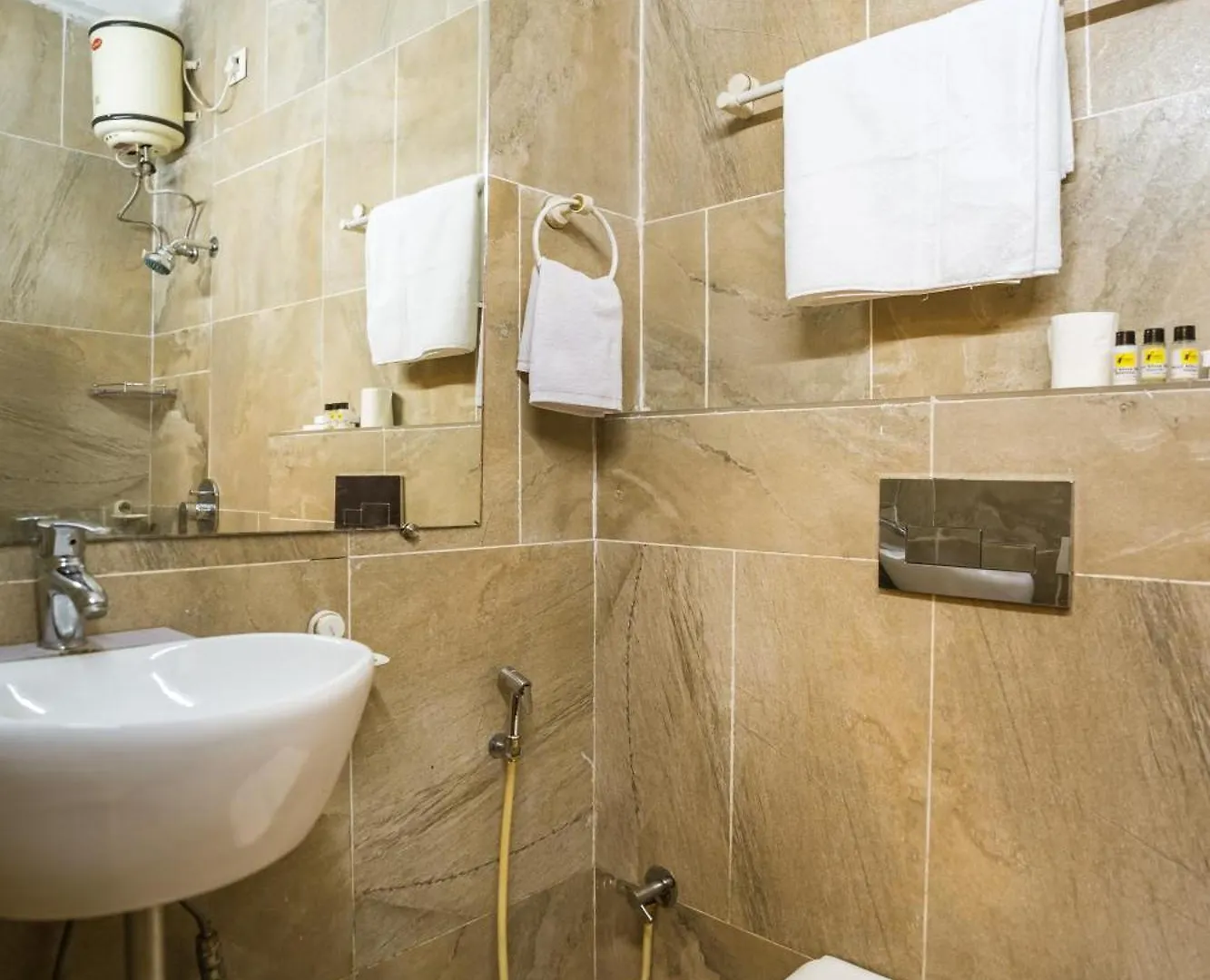 Tripli Hotels Silver Shine Váránasí Indie